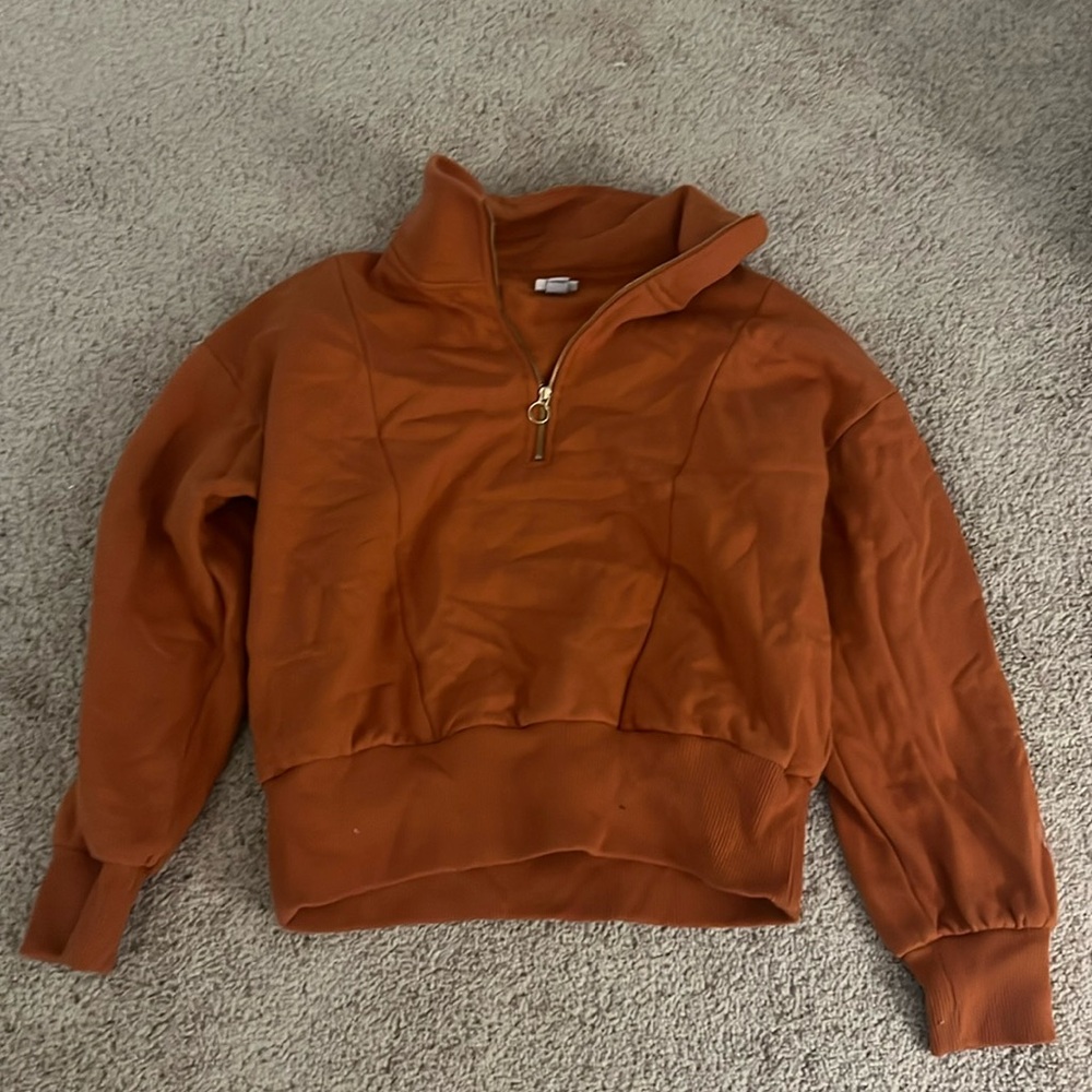 New day (target) quarter zip, Medium